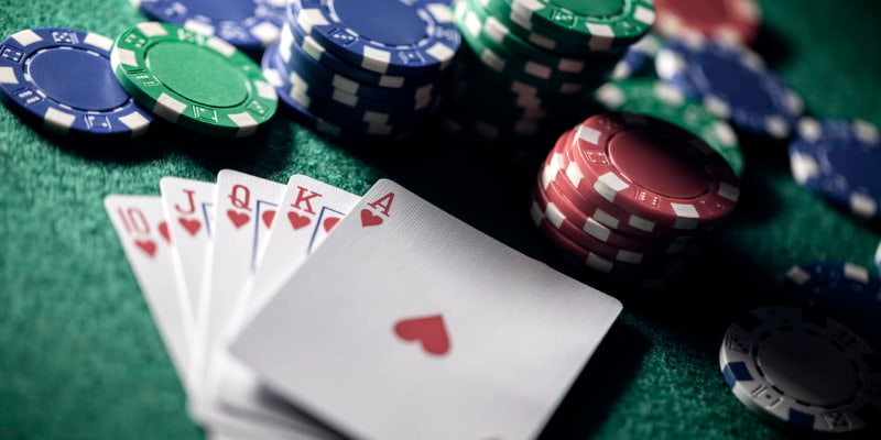 Tạo được hand càng cao thì cơ hội thắng Poker đổi thưởng càng lớn